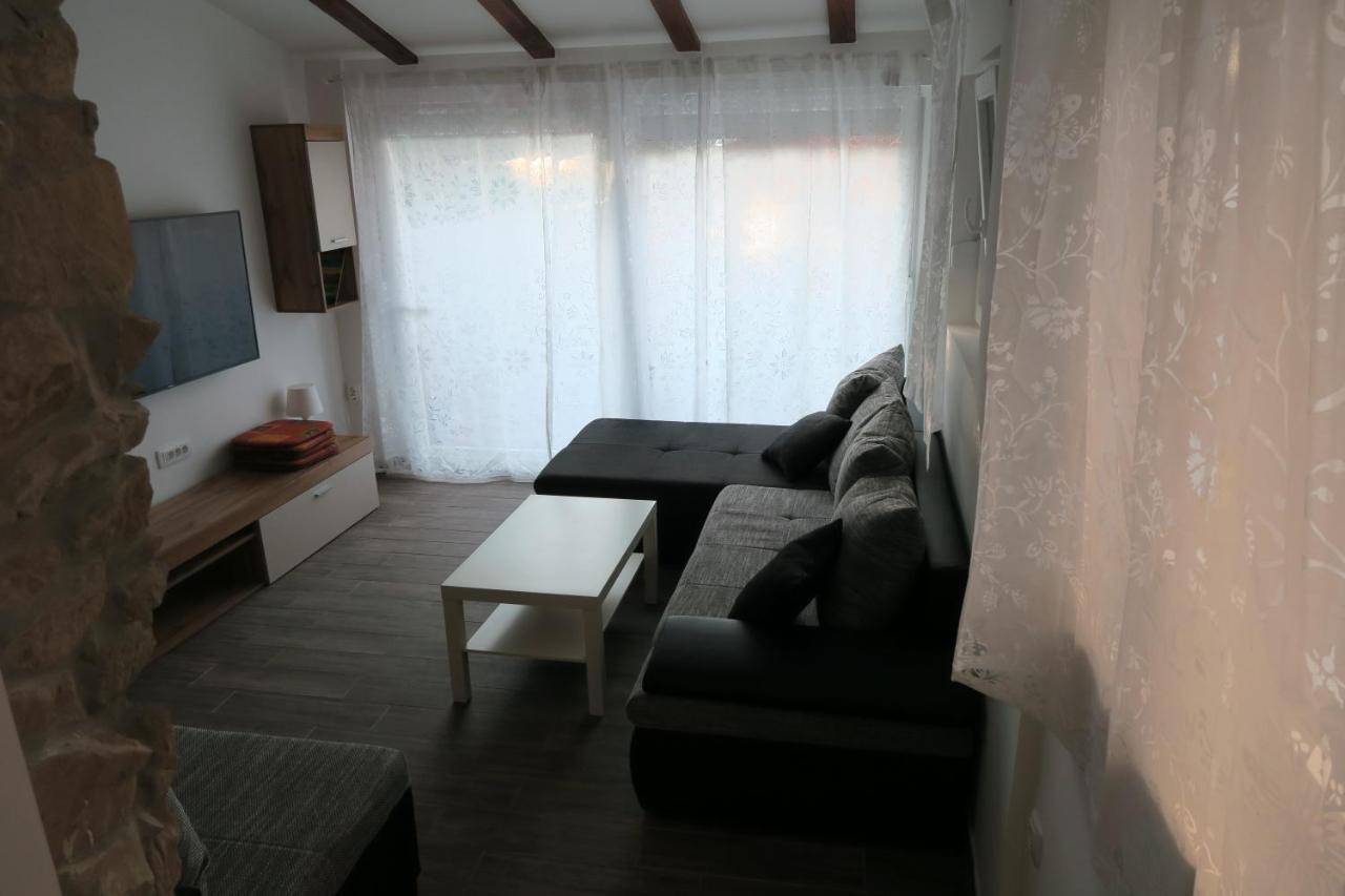 Holiday Home Ljubicic Baška Extérieur photo