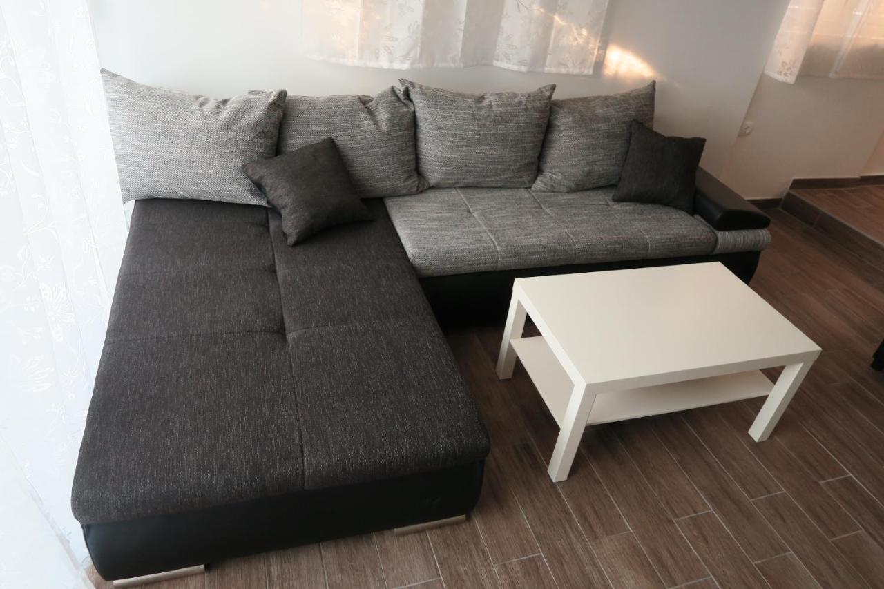 Holiday Home Ljubicic Baška Extérieur photo