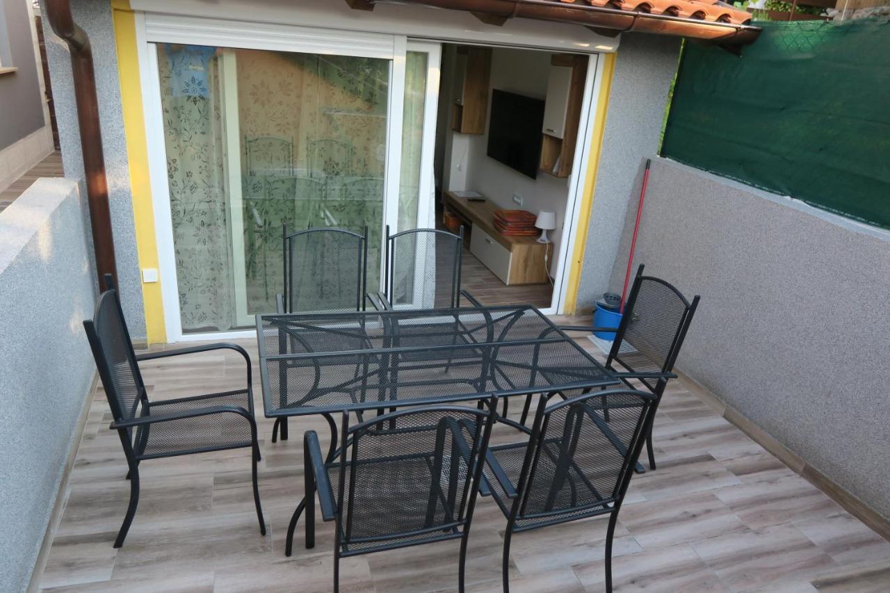 Holiday Home Ljubicic Baška Extérieur photo